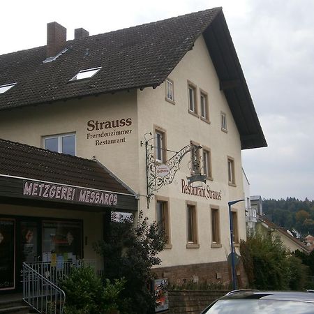Hotel Strauss Waldbronn Bagian luar foto