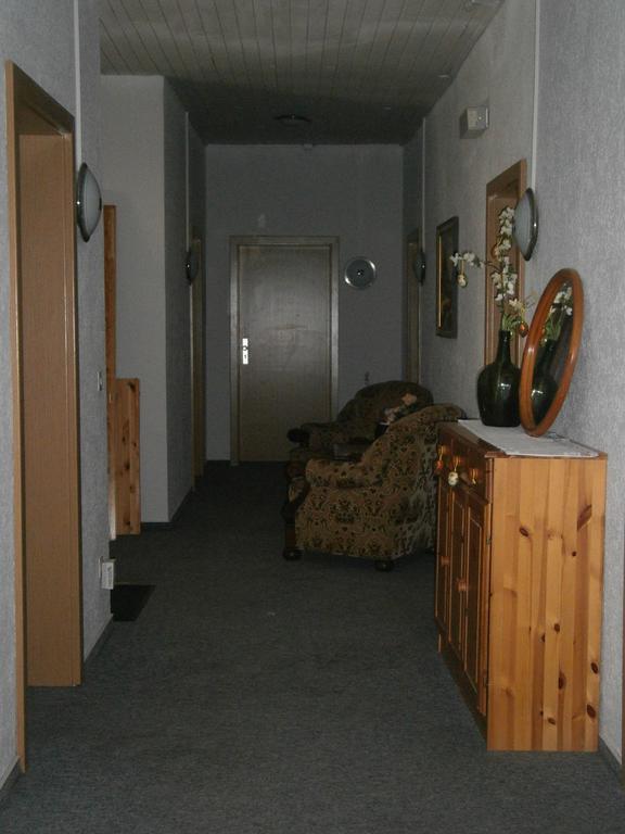 Hotel Strauss Waldbronn Bagian luar foto