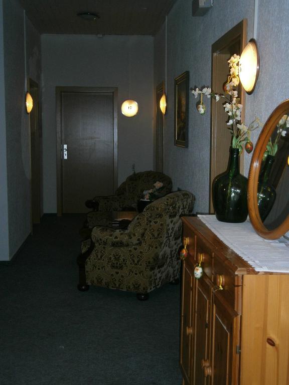 Hotel Strauss Waldbronn Bagian luar foto
