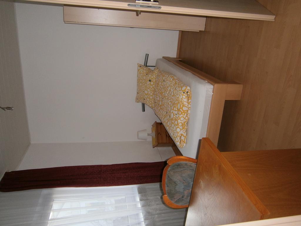 Hotel Strauss Waldbronn Bagian luar foto